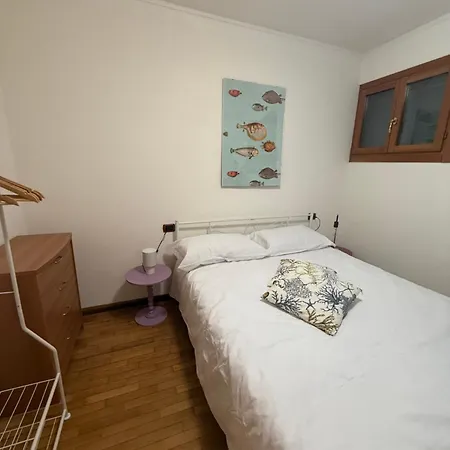 Ica House, Giardino E Posto Auto Privato 아파트 *